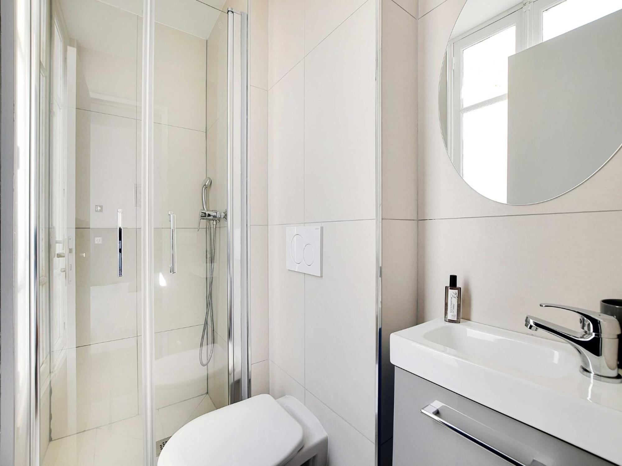 Serene Cocoon For 2p With Ac - Near Montmartre